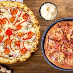 3-Piece Set Non-stick Pizza Pan, Round Premium Bakeware, Black - 7218 Alhamra ALHAMRA